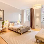 Immense Studio, Prime Location Belgravia, Chelsea