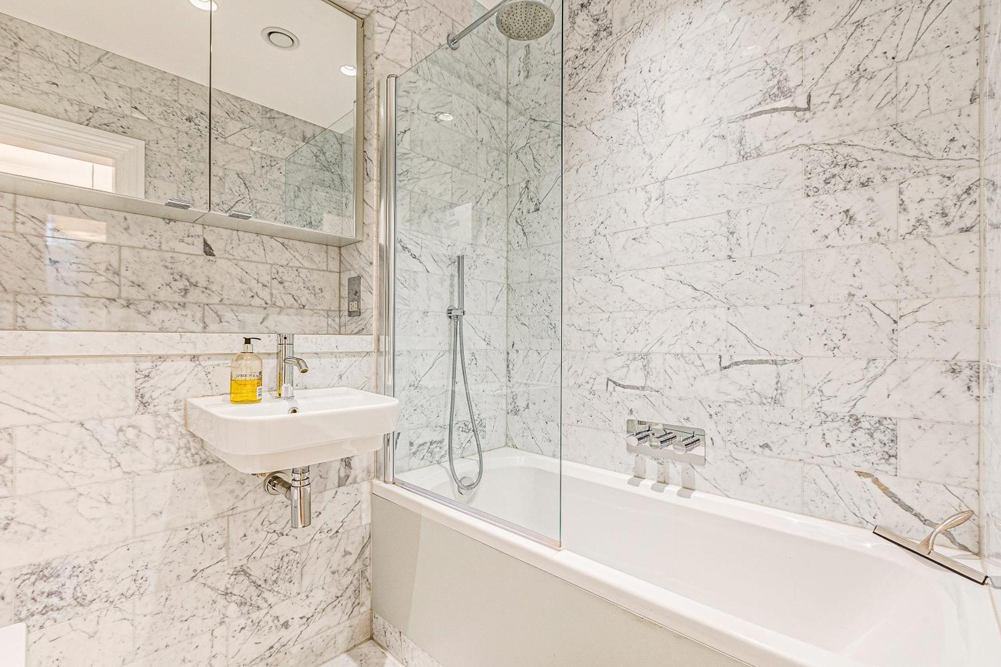 Immense Studio, Prime Location Belgravia, Chelsea *